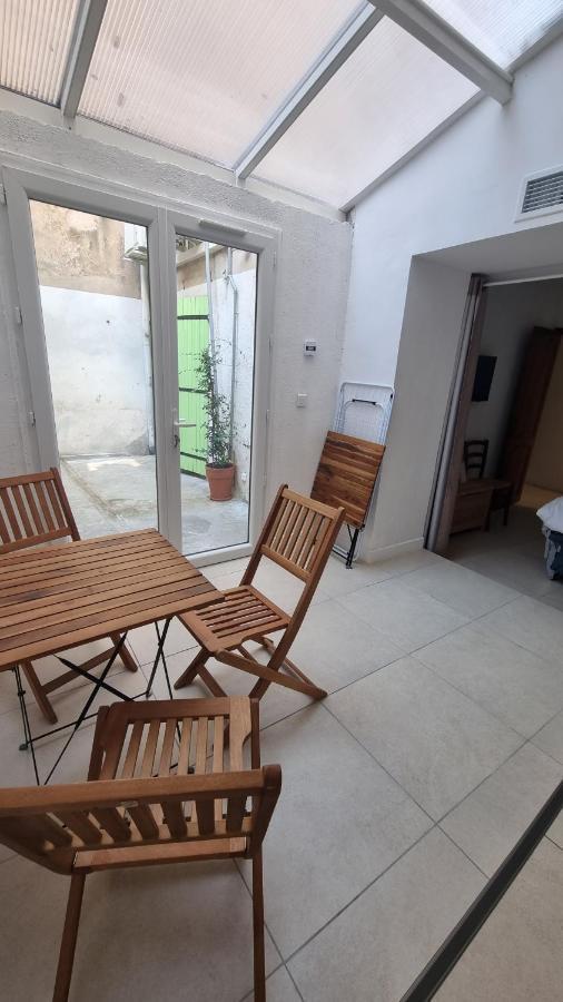 Appartement Calme Centre Ville A 80M Des Halles Narbonne Exteriör bild